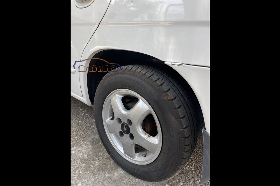 Nubira 2 Daewoo White