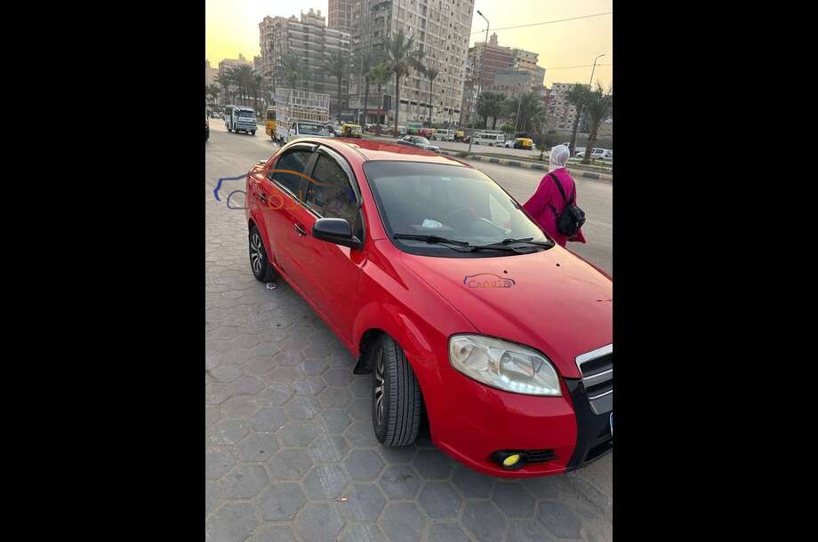 Aveo Chevrolet Red