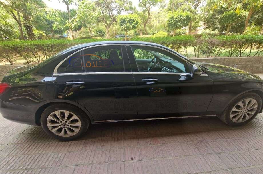 C 180 Mercedes Black