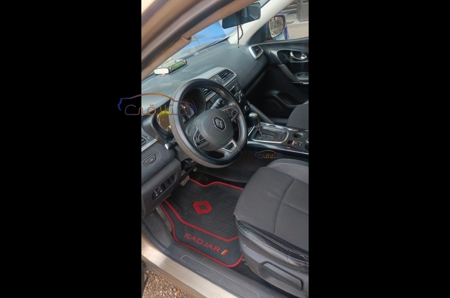 Kadjar Renault بني