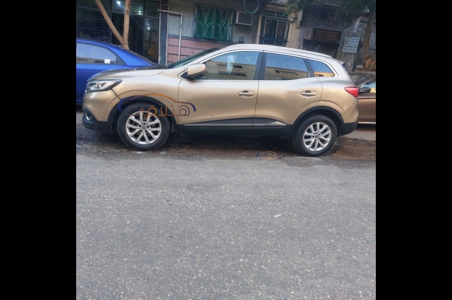 Kadjar Renault بني