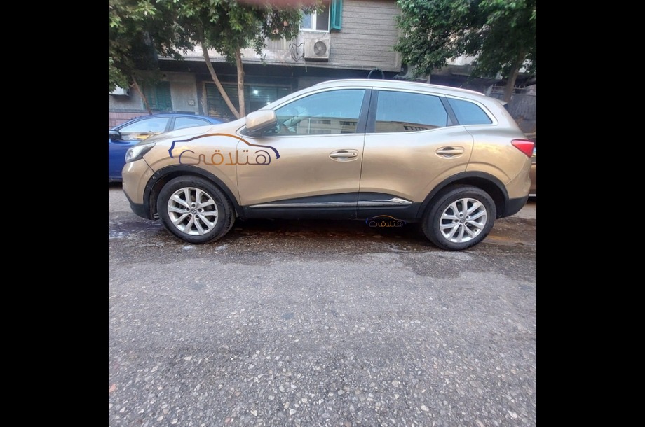 Kadjar Renault بني