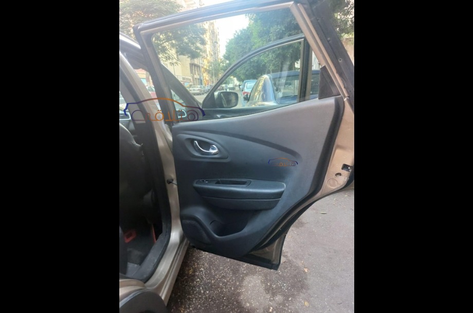 Kadjar Renault بني