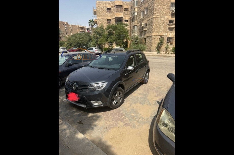 Sandero Step Way Renault أسود