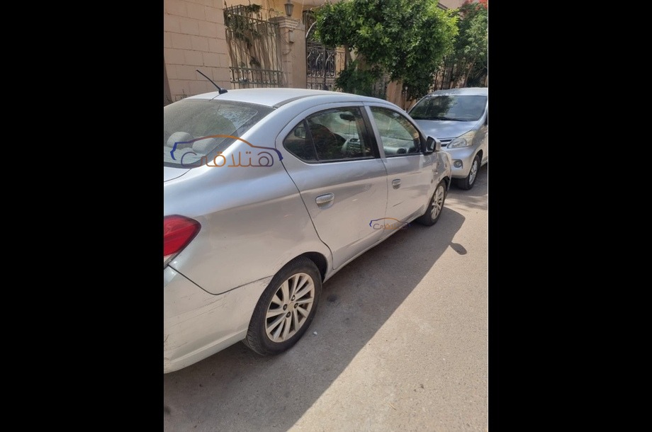 Attrage Mitsubishi Silver