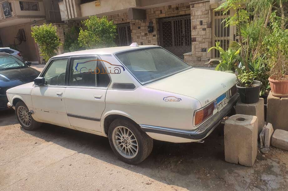 520 BMW أبيض