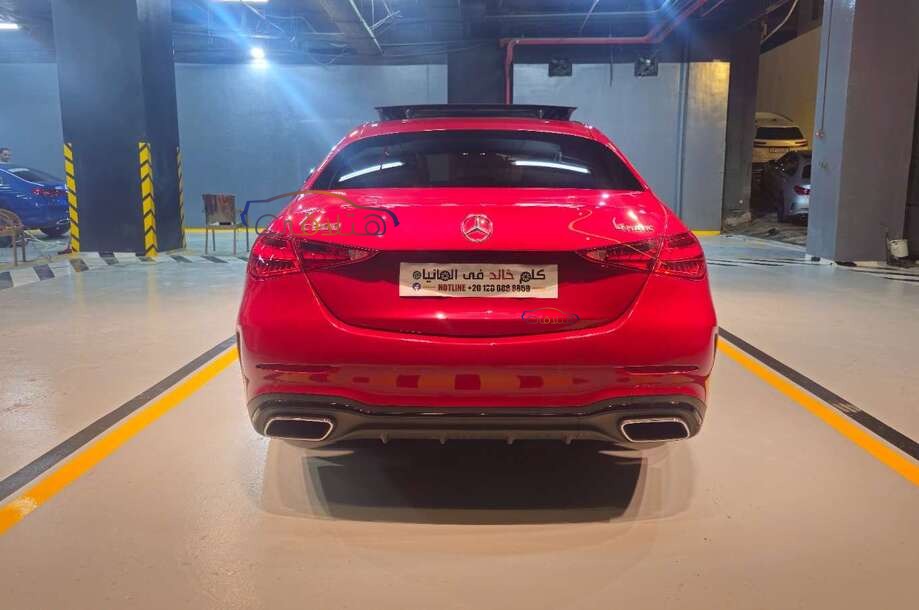 C 200 Mercedes احمر