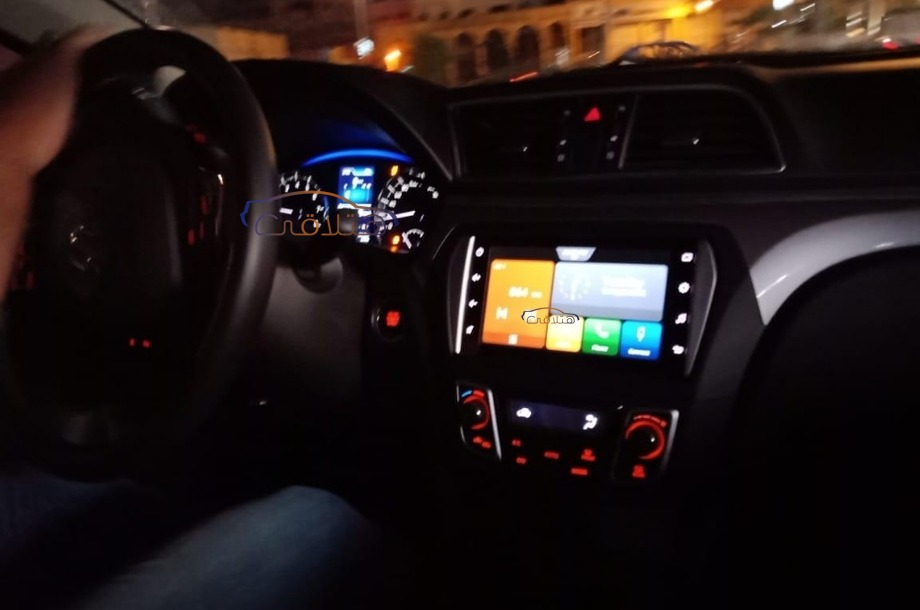 Ciaz Suzuki أبيض