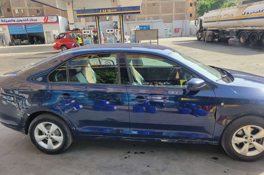 Rapid Skoda Dark blue