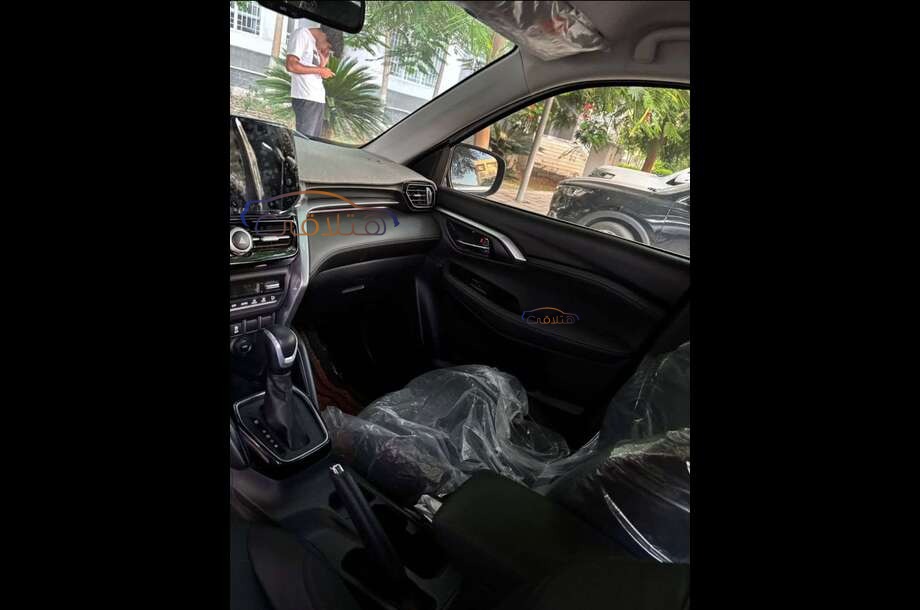 Grand vitara Suzuki فضي