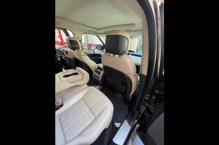 Sport Land Rover Black