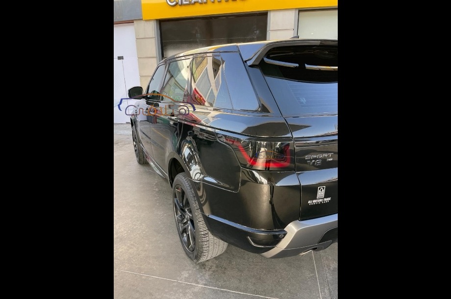 Sport Land Rover Black