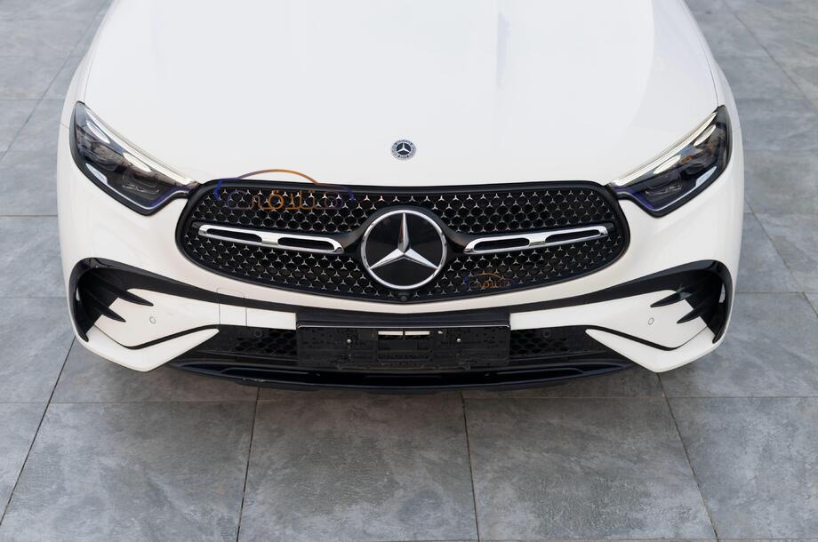 GLC 300 Mercedes White