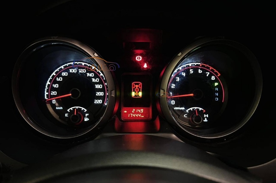 Pajero Mitsubishi Brown