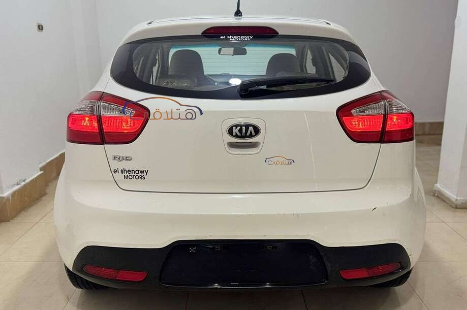 Rio Kia White