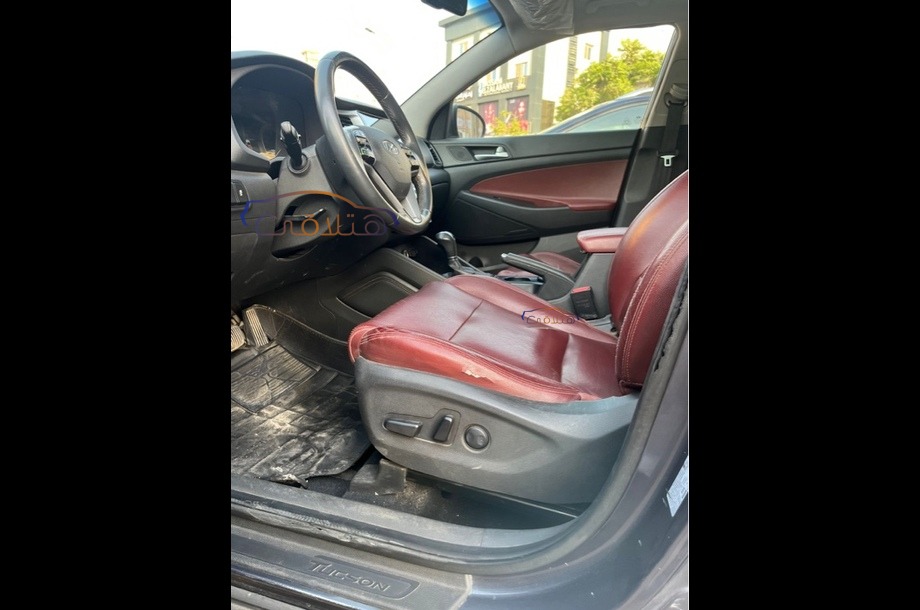 Tucson Hyundai Silver