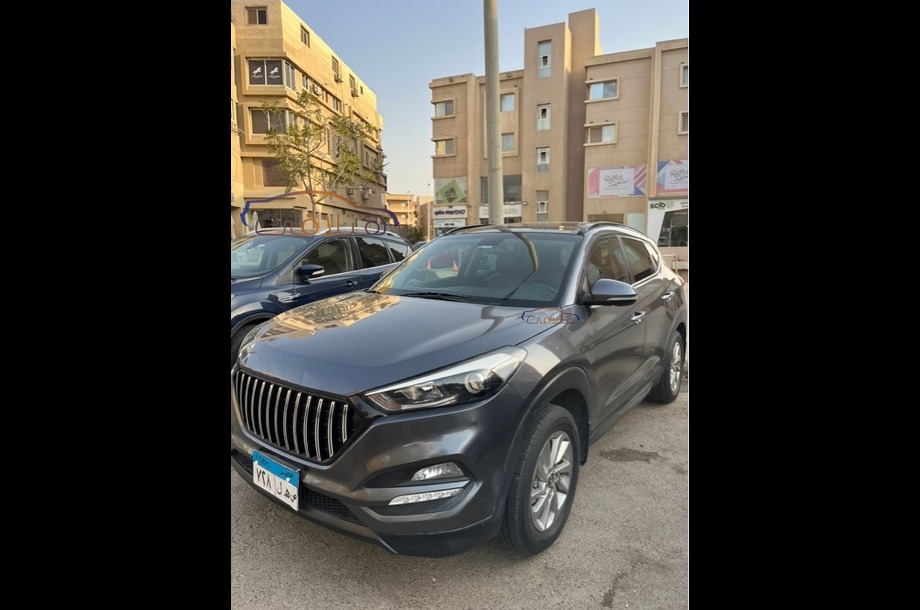 Tucson Hyundai Silver