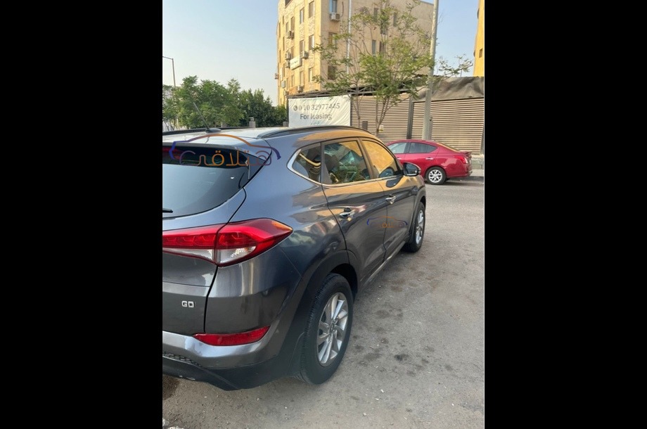 Tucson Hyundai Silver