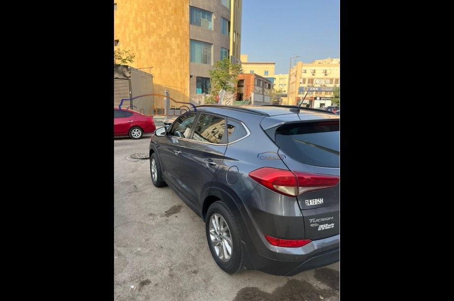 Tucson Hyundai Silver