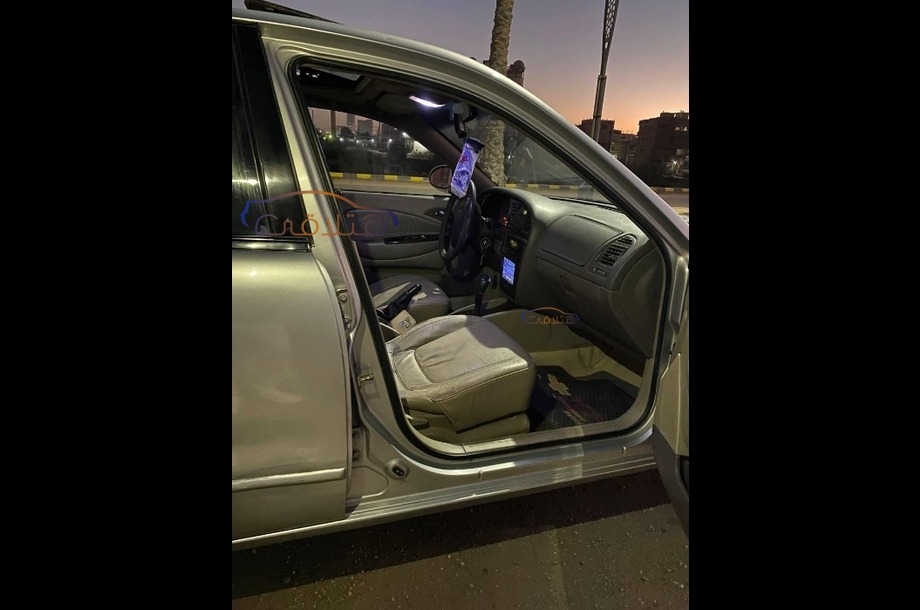 Nubira 2 Daewoo Silver