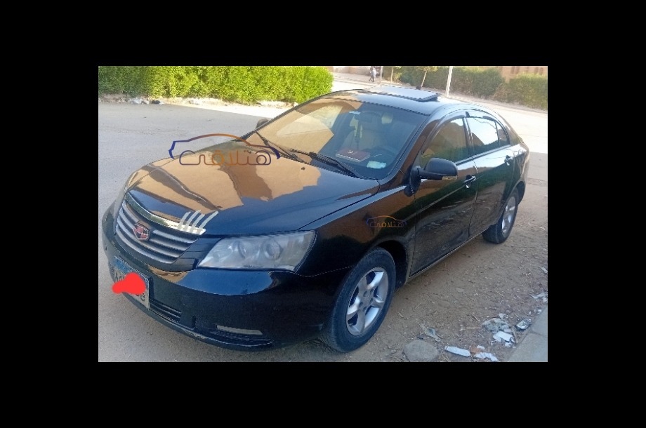 EC 7 Emgrand أسود