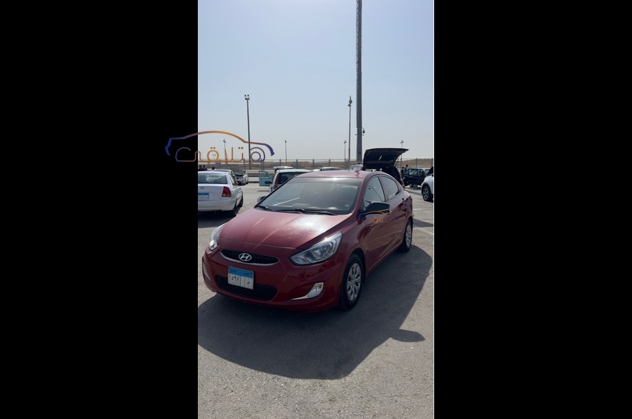 Accent RB Hyundai Red