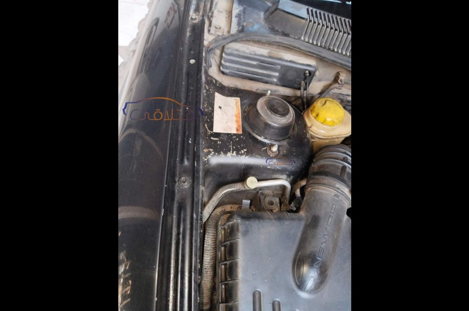 Nubira 2 Daewoo أسود