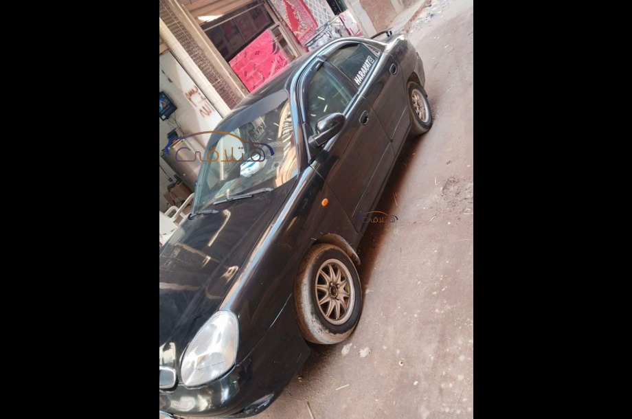 Nubira 2 Daewoo أسود