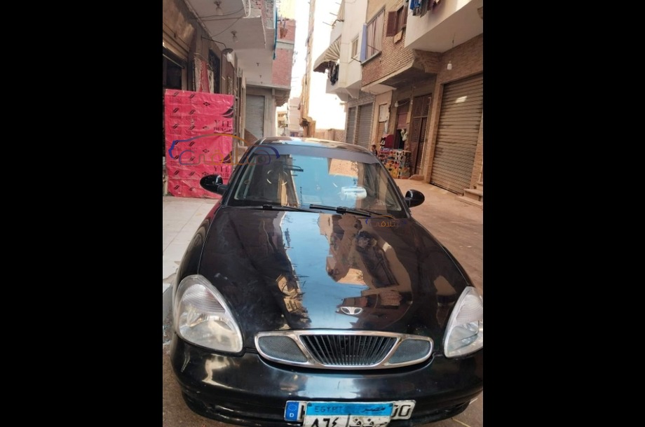 Nubira 2 Daewoo أسود