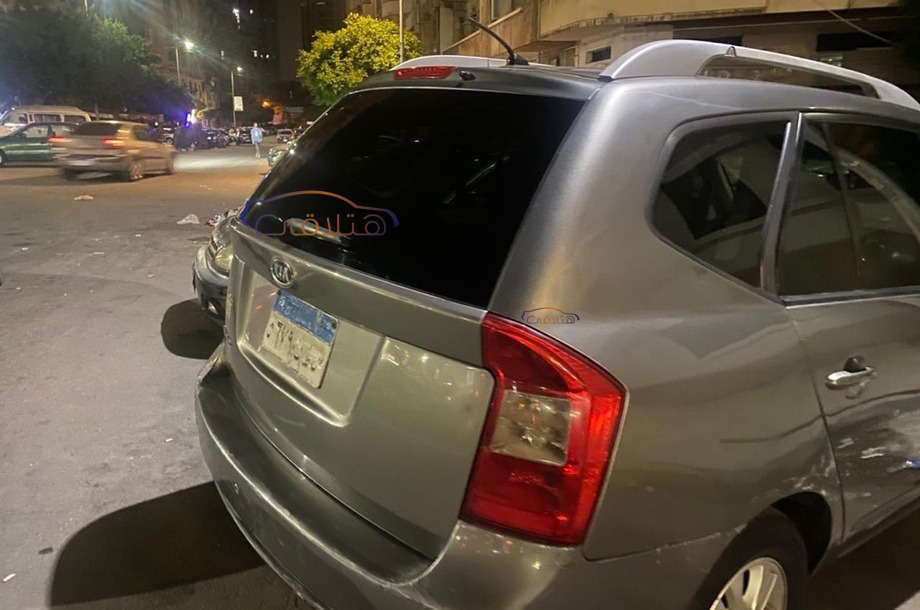 Carens Kia فيراني