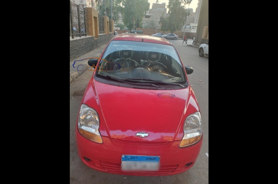Spark Chevrolet احمر