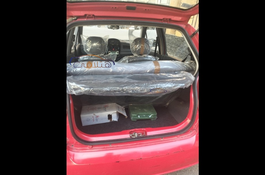 Spark Chevrolet احمر