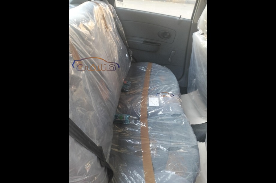 Spark Chevrolet احمر