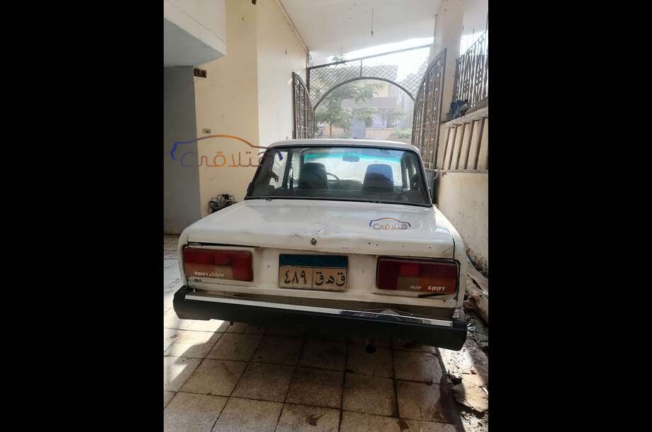 2107 Lada أبيض