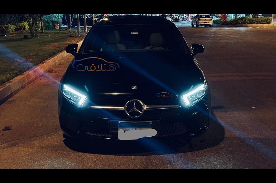 A 200 Mercedes أسود