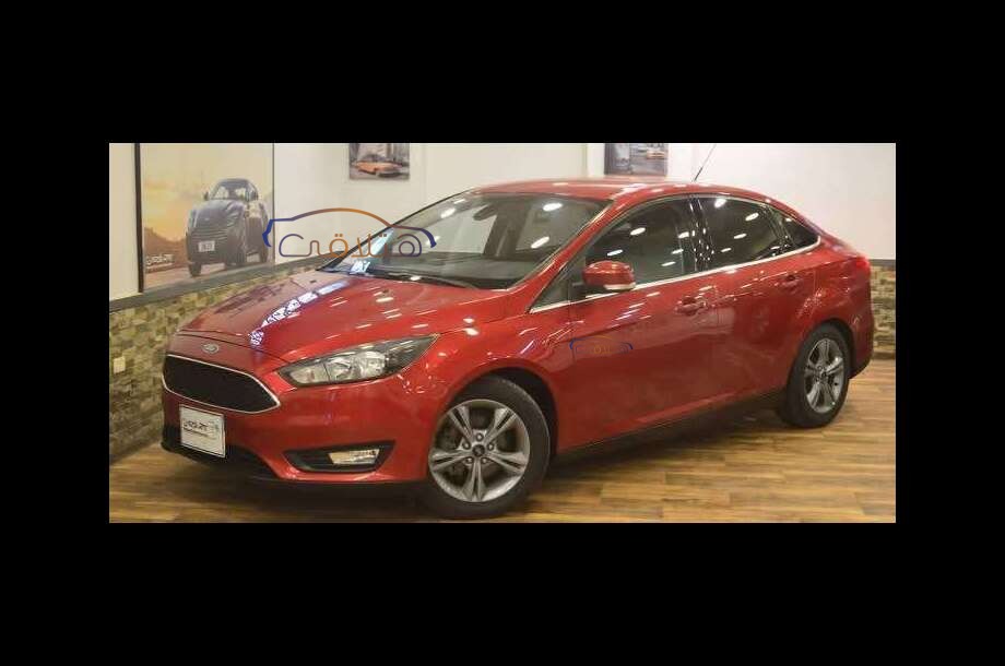 Focus Ford Red