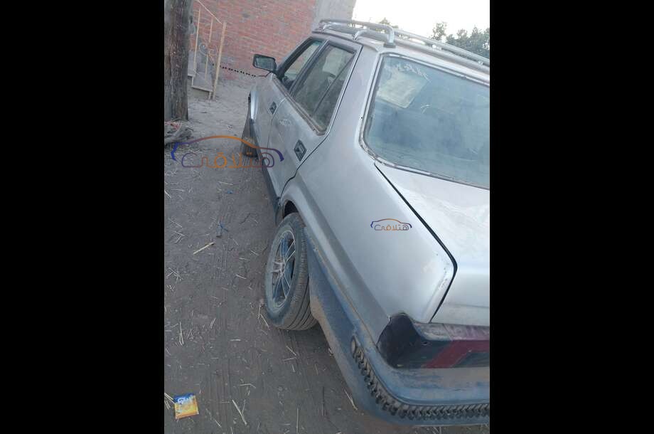 Regata Fiat رمادي