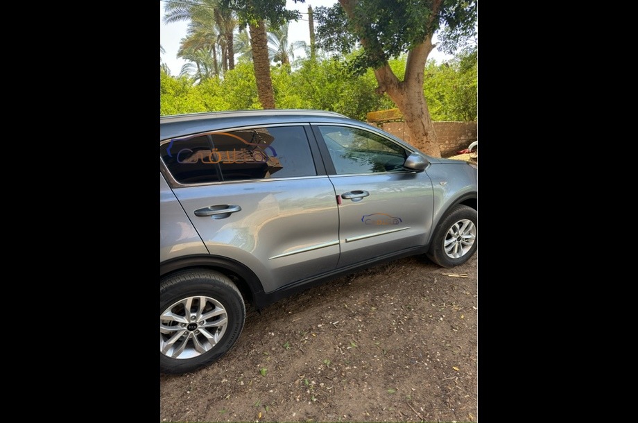 Sportage Kia رمادي