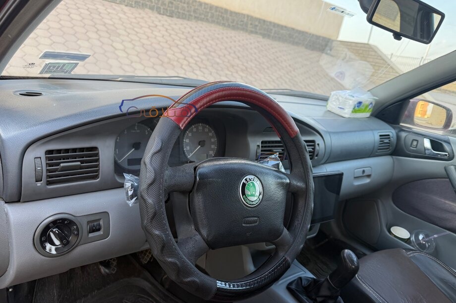 Octavia A4 Skoda Dark red