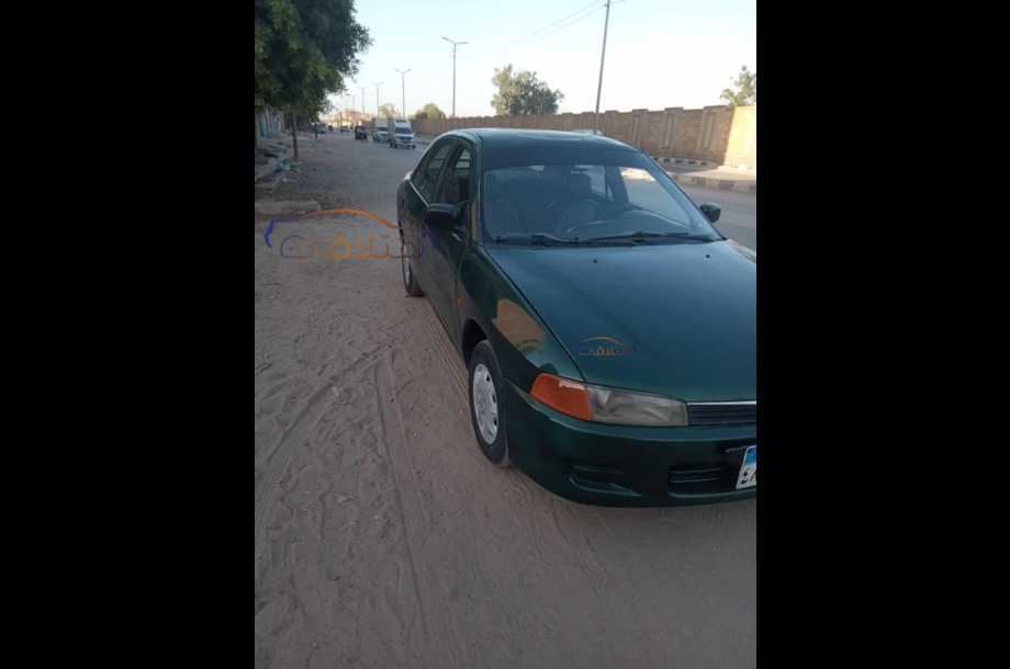 Lancer Crystala Mitsubishi Green