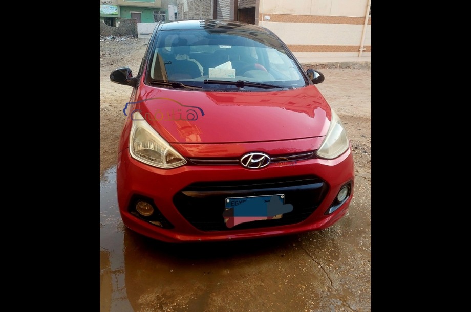 Grand i10 Hyundai Red