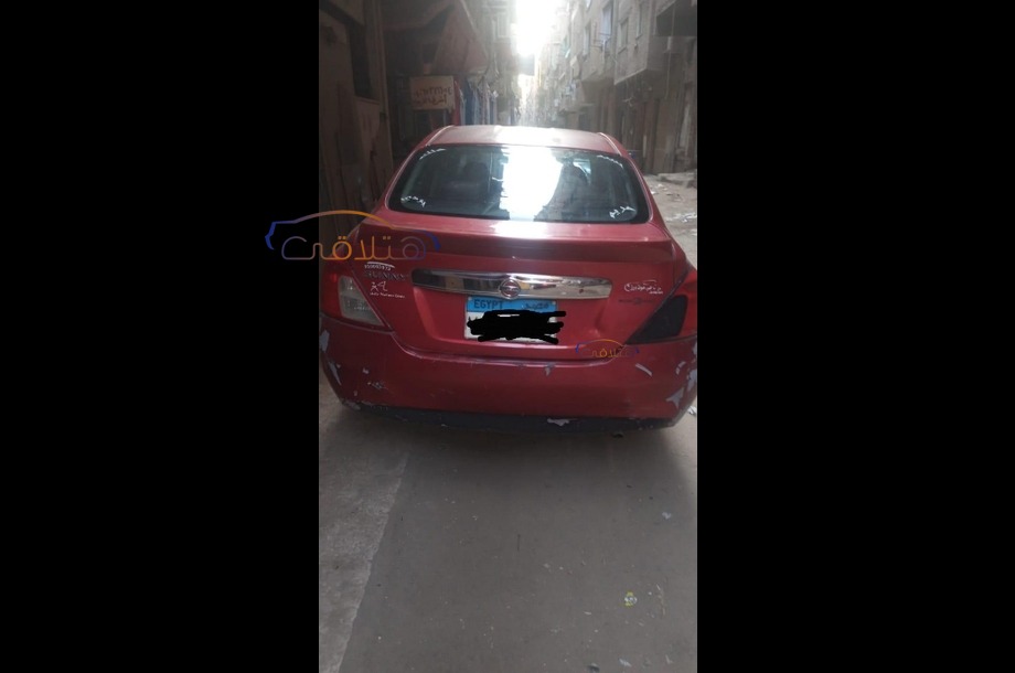 Sunny Nissan Dark red