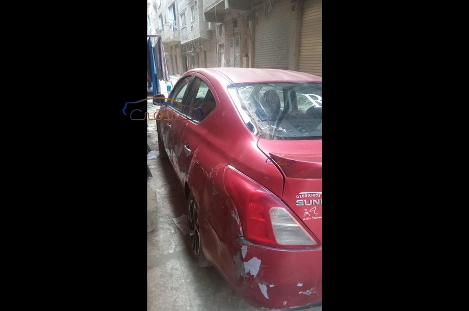 Sunny Nissan Dark red