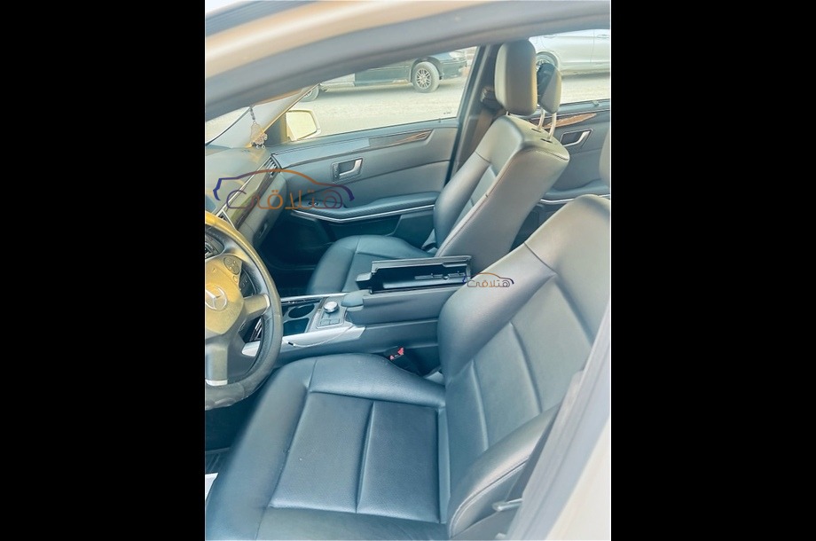 E 200 Mercedes أبيض