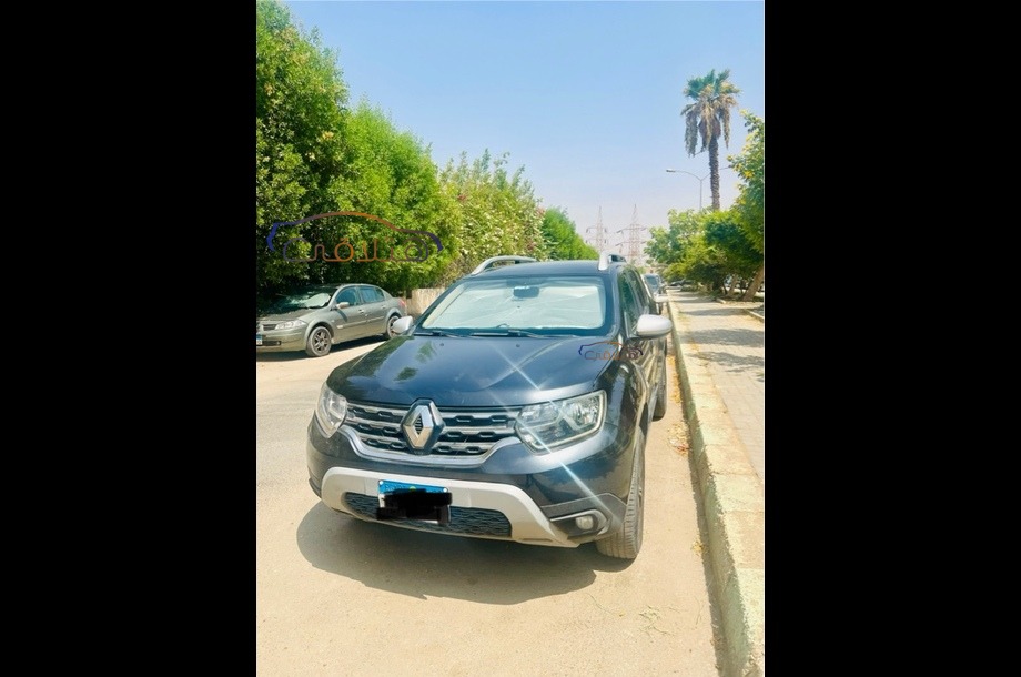 Duster Renault رمادي