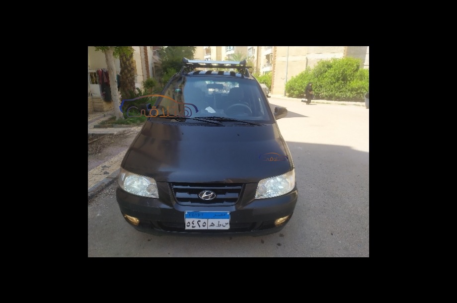 Matrix Hyundai أسود