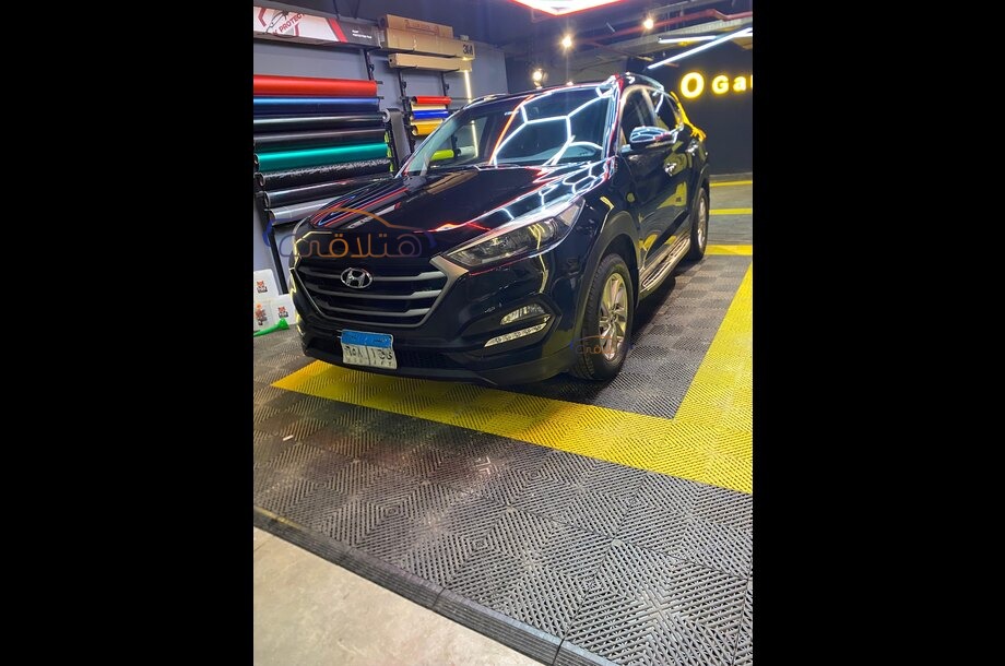 Tucson Hyundai Black