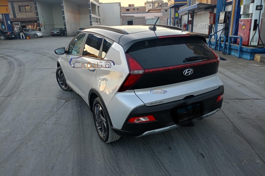 Bayon Hyundai White