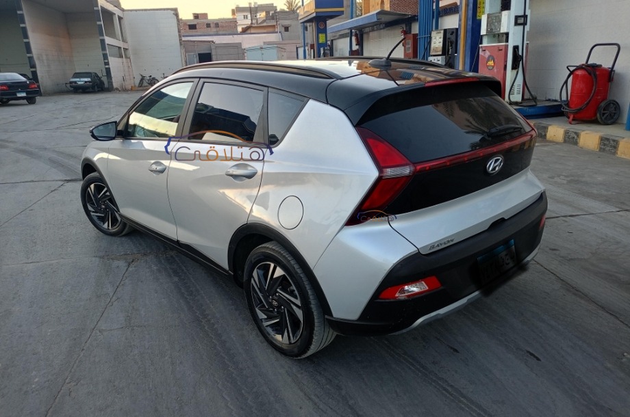 Bayon Hyundai White