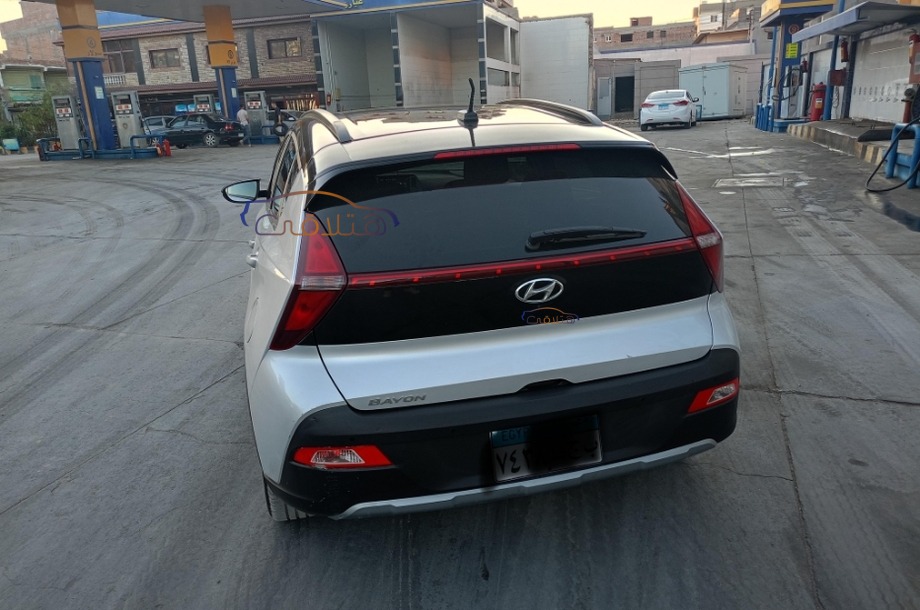 Bayon Hyundai White